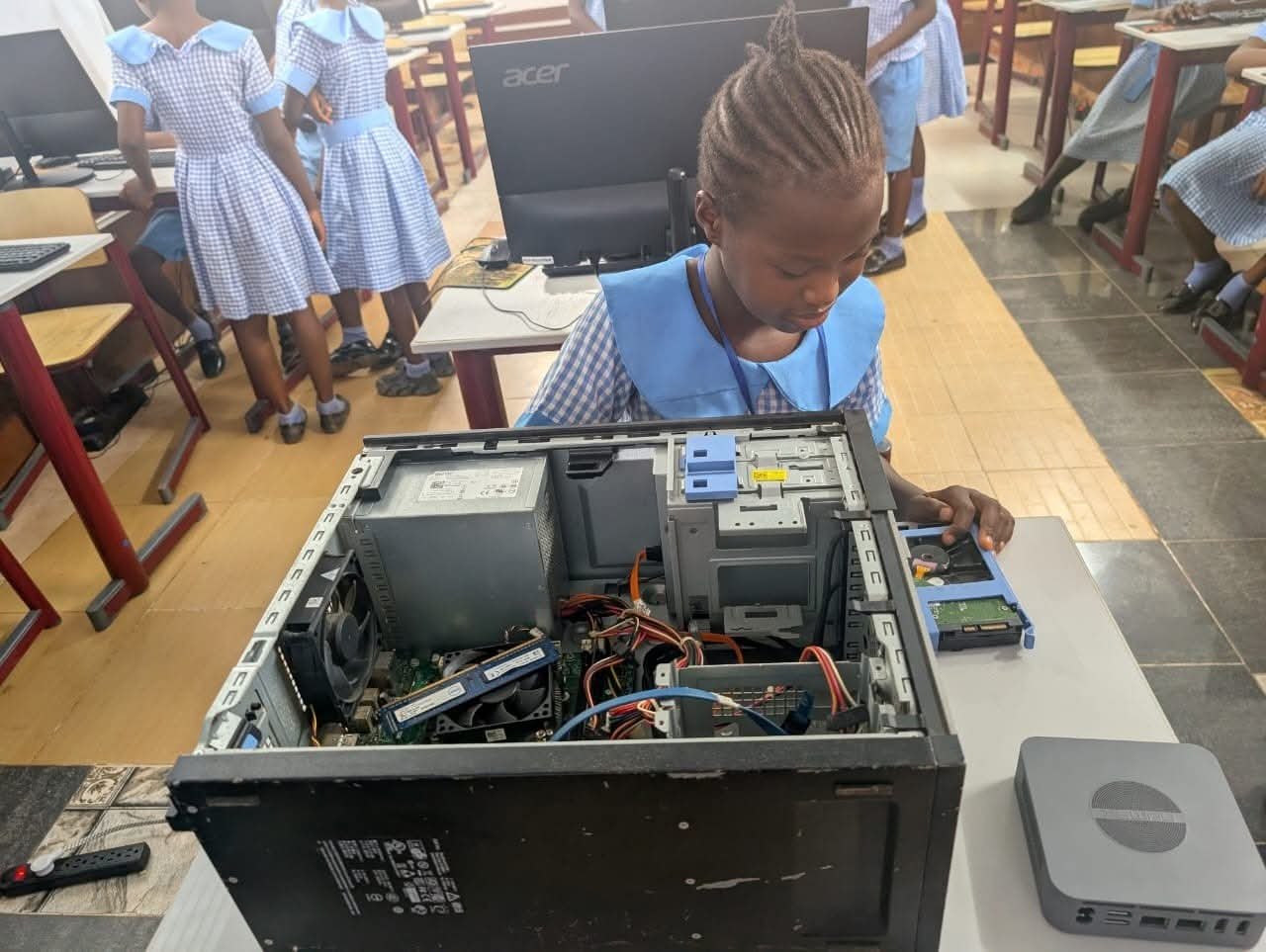How a computer works, piece by piece